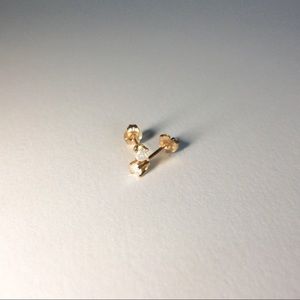 Gold post studs